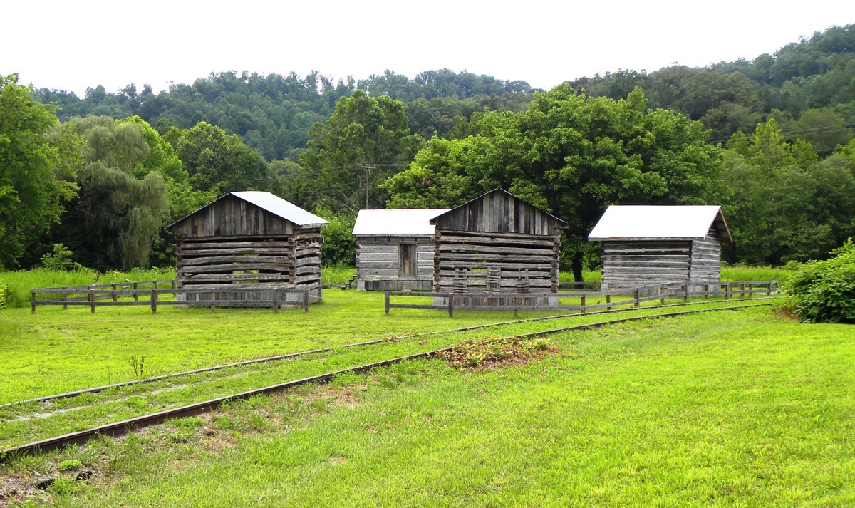 Clay County Historical Society - Pioneer Village Manchester Kentucky